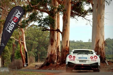 carousel thumbnail 3