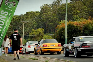 carousel thumbnail 1